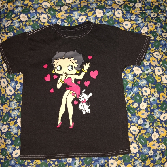 Betty Boop Black Tee with Red and White Details - Picture 1 of 4